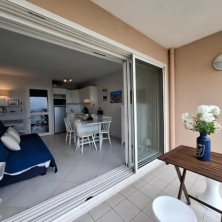Vue Mer-piscine Et Parking Appartement La Chaume