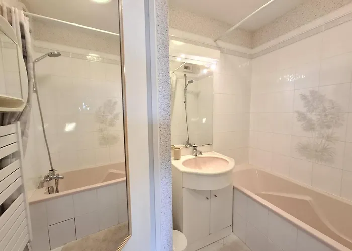 公寓 Vue Mer-piscine Et Parking La Chaume